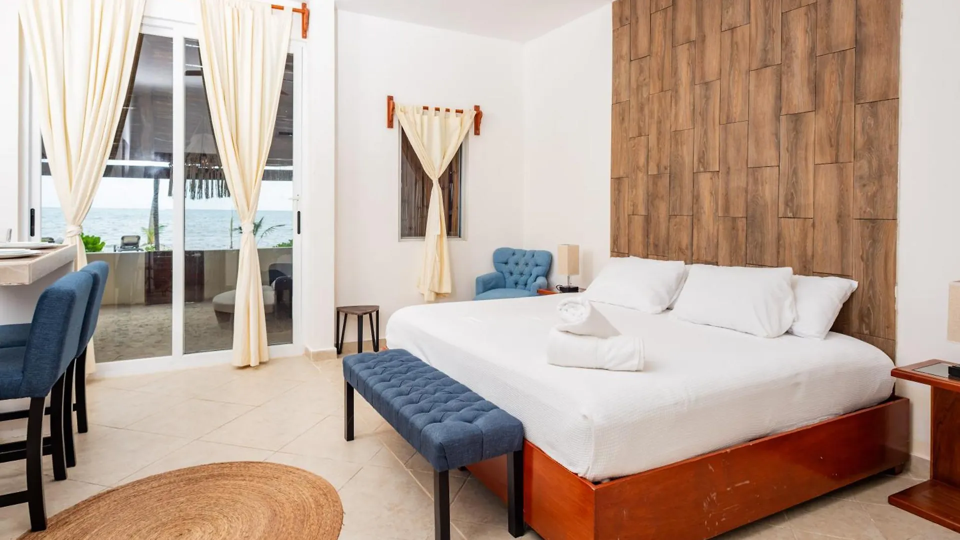 Arenika Beach House Puerto Morelos 3*,  Μεξικό